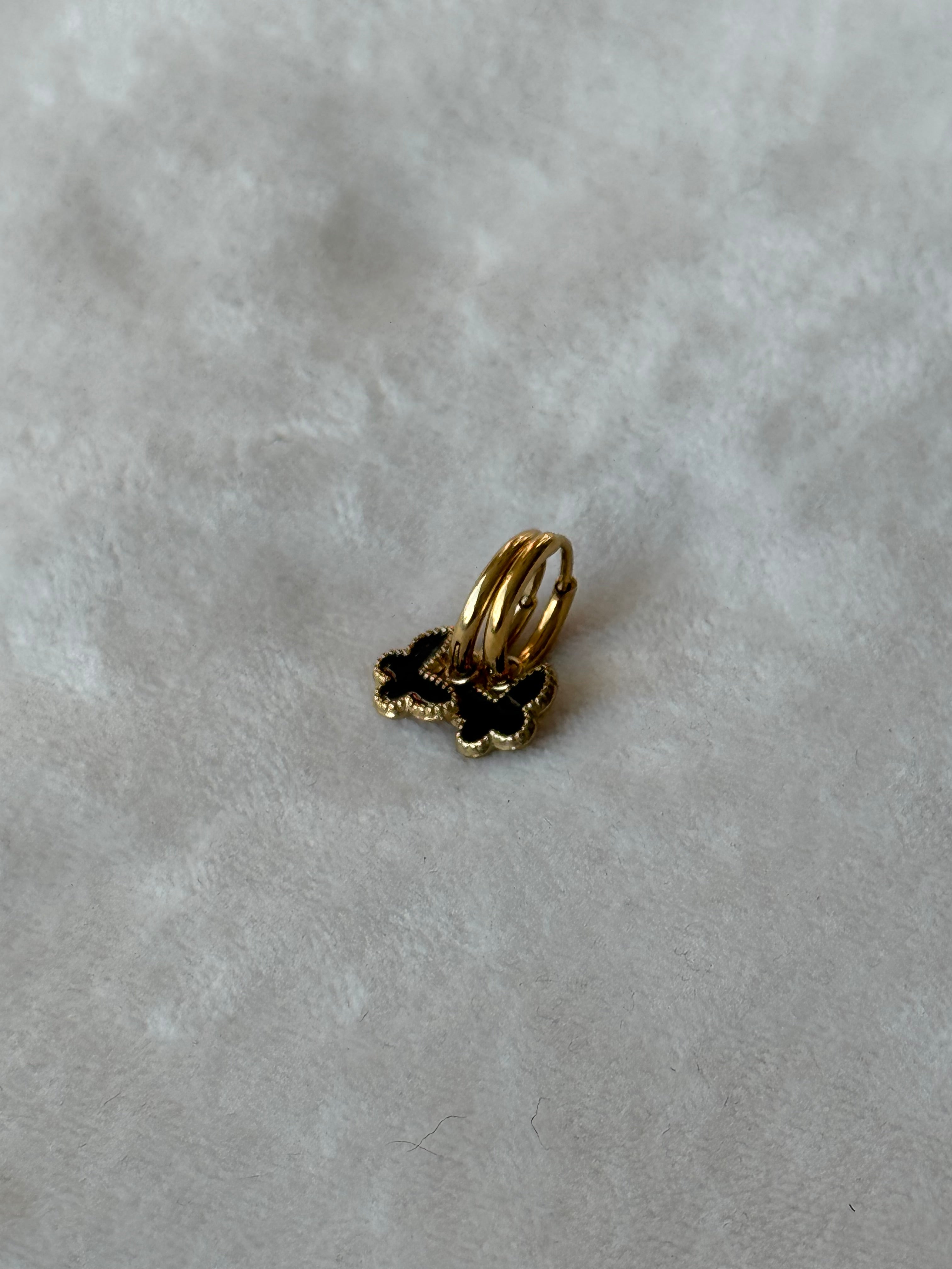 Oorbellen goud/zwart vlinder