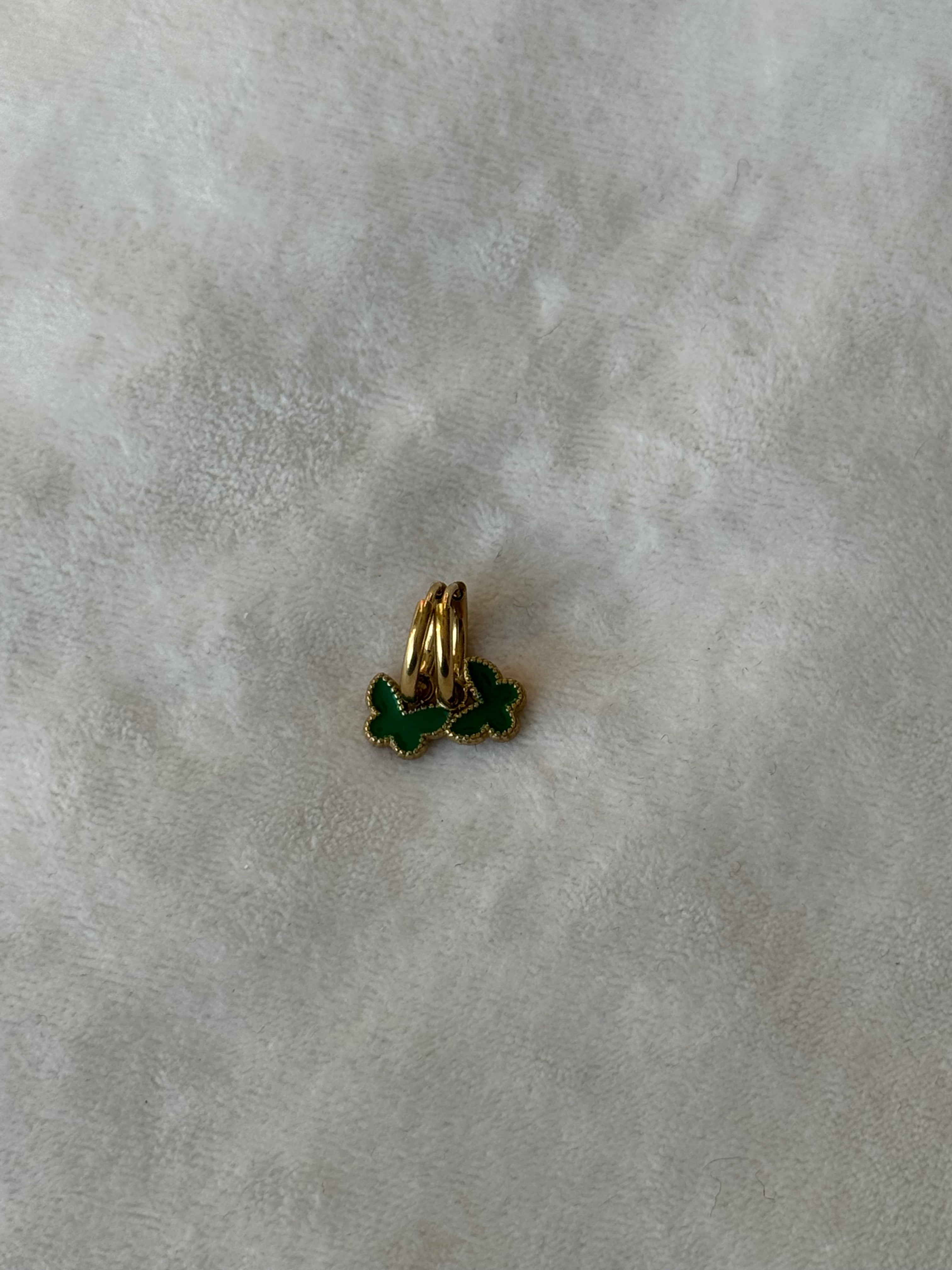Oorbellen goud/groen vlinder