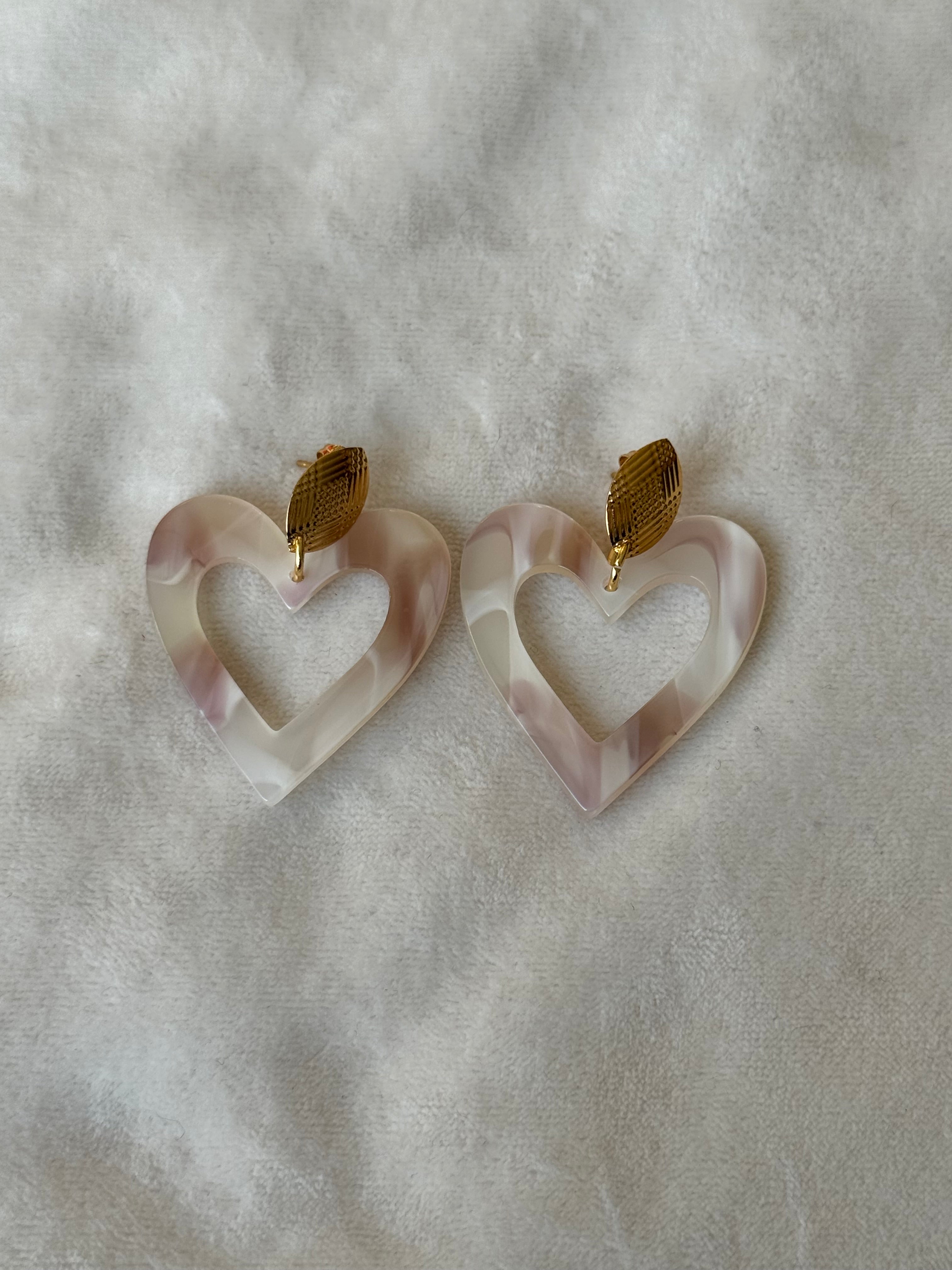 Oorbellen goud/beige harten