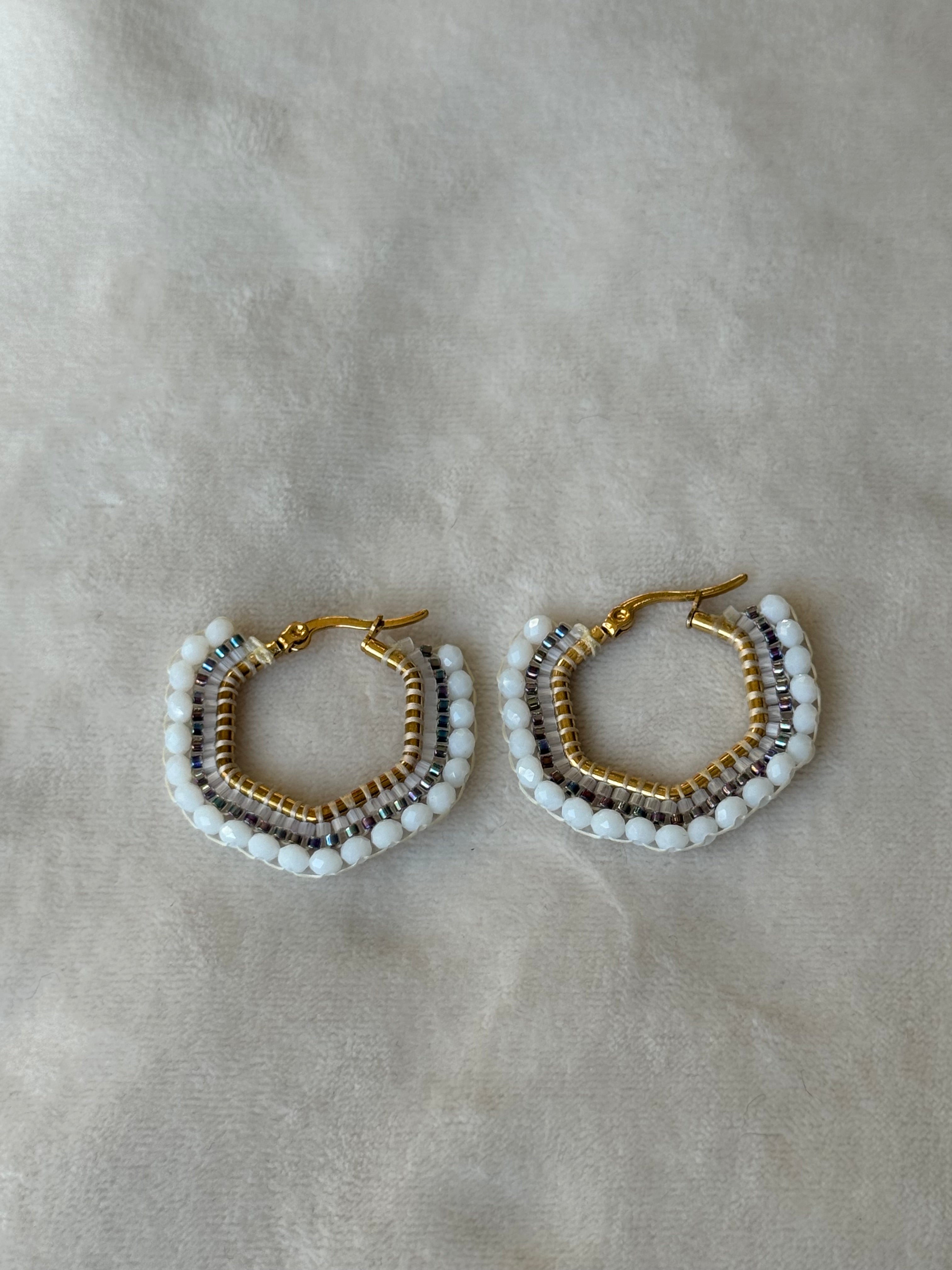 Oorbellen goud/wit/grijs