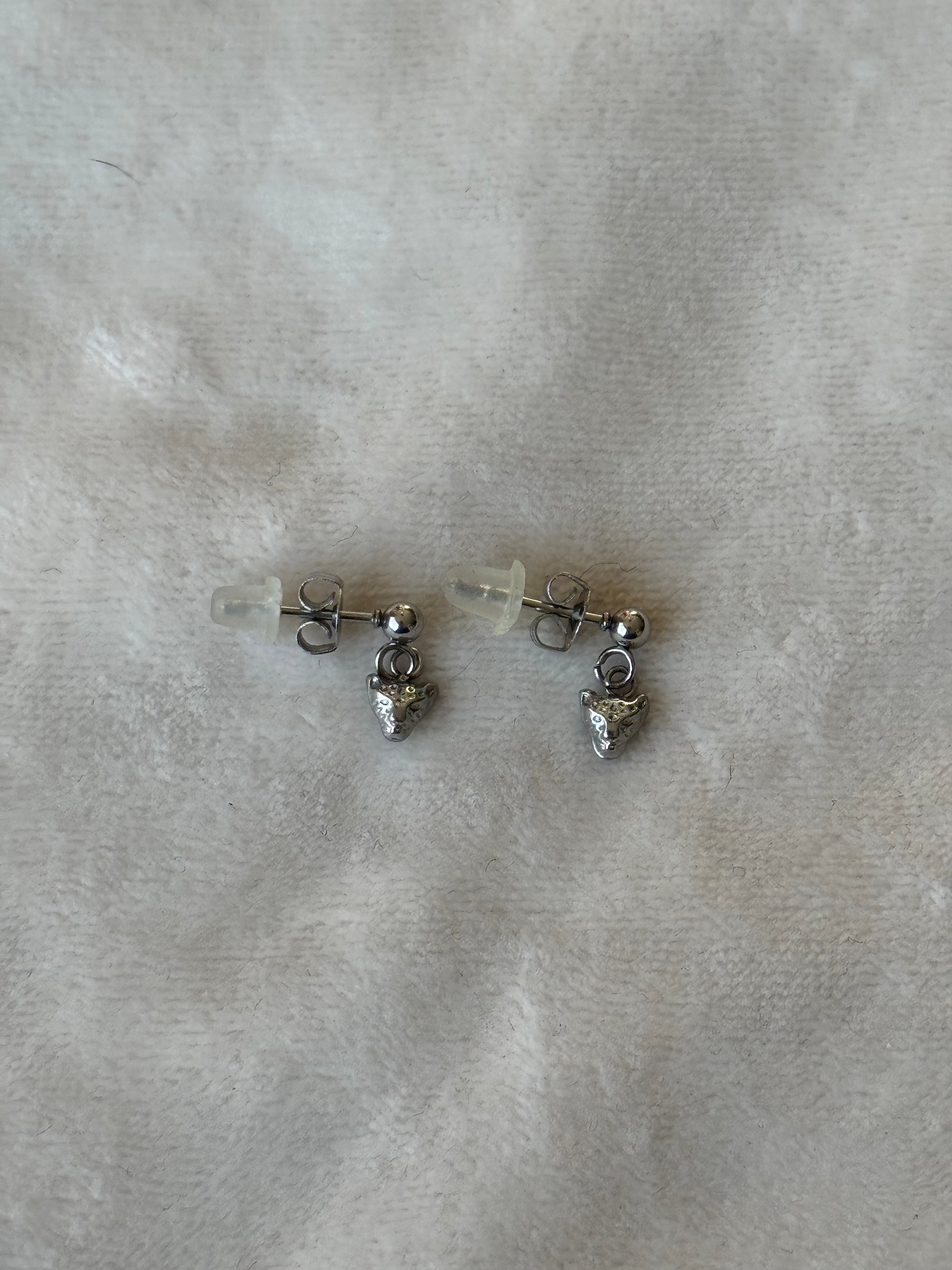 Oorstekers zilver panter