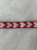 Armband rood/wit hartjes