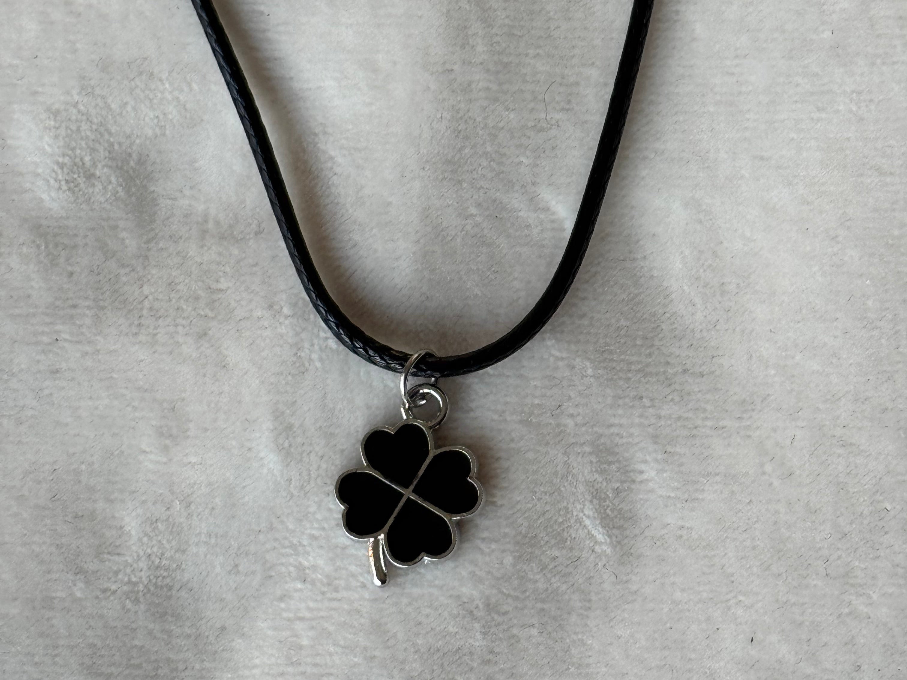 Ketting zilver/zwart